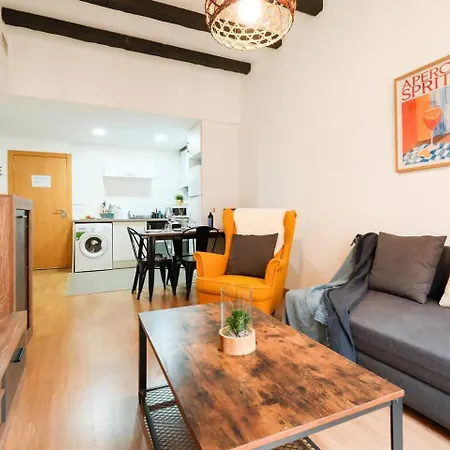 Somontano | 1 | 4 Pax | Balcon * Zaragoza