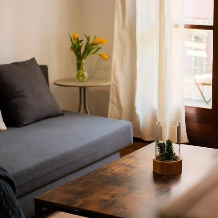 Somontano | 1 | 4 Pax | Balcon *