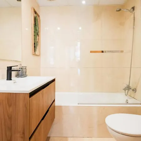 Somontano 1 4 Pax Balcon Apartamento Saragoça